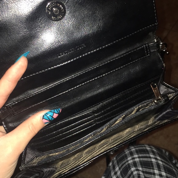 authentic Mancini clutch - Picture 5 of 6